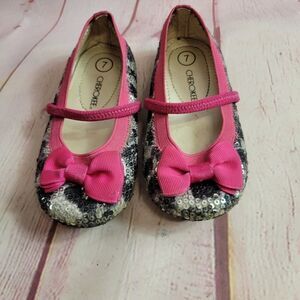 Cherokee leopard sequin shoes 7